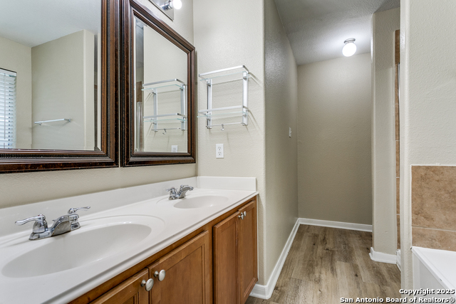 Image 30 of 36 For 5735 Cardinal Falls