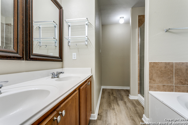 Image 32 of 36 For 5735 Cardinal Falls