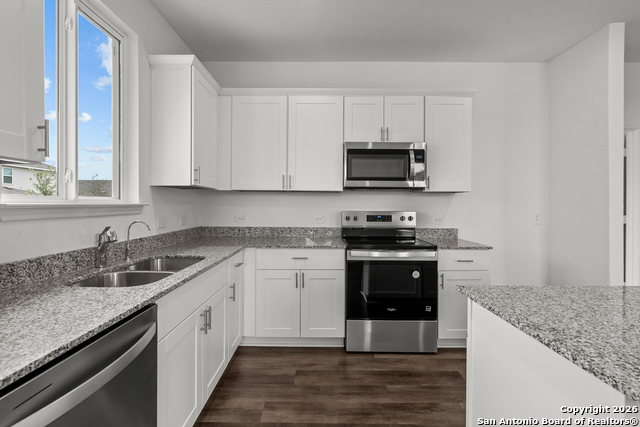 Image 11 of 30 For 5132 Bay Breeze