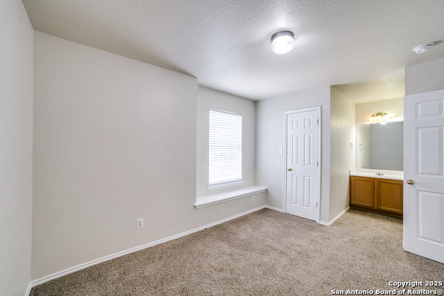 Image 39 of 42 For 5616 Poppy Seed Run