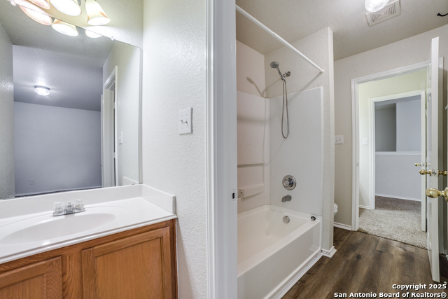 Image 40 of 42 For 5616 Poppy Seed Run