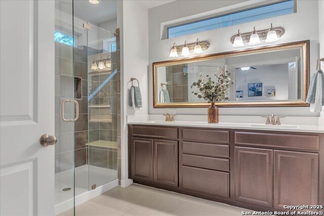 Image 13 of 26 For 7914 Roanoke Run  16