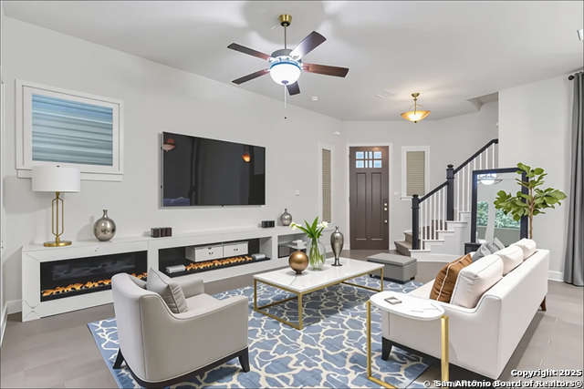 Image 8 of 26 For 7914 Roanoke Run  16