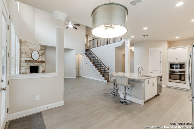 Image 15 of 53 For 17419 Hillsedge