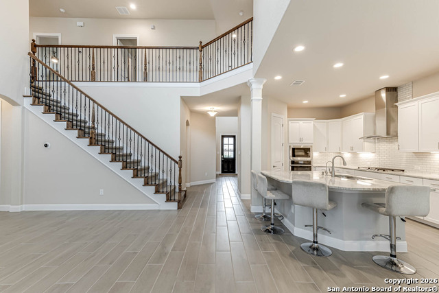 Image 19 of 53 For 17419 Hillsedge