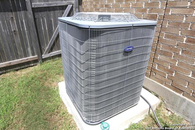 Image 34 of 59 For 2965 Grove Way