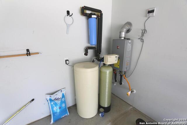 Image 36 of 59 For 2965 Grove Way