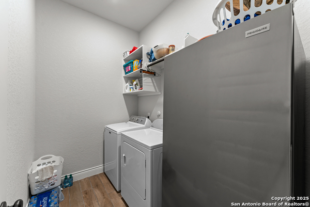 Image 48 of 59 For 2965 Grove Way