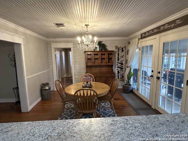 Listing photo id 13 for 11739 County Road 401