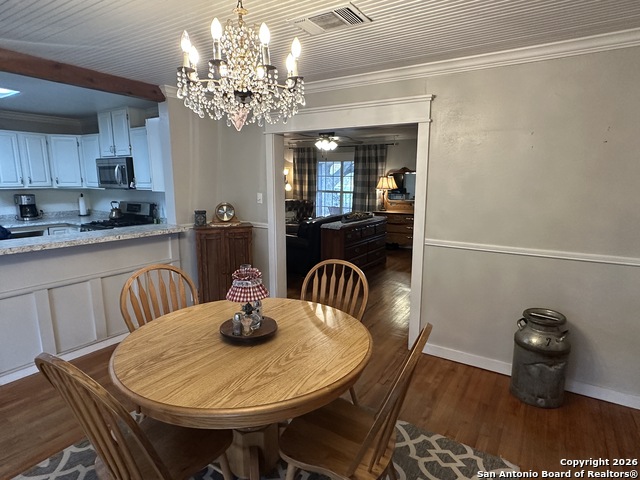 Listing photo id 22 for 11739 County Road 401
