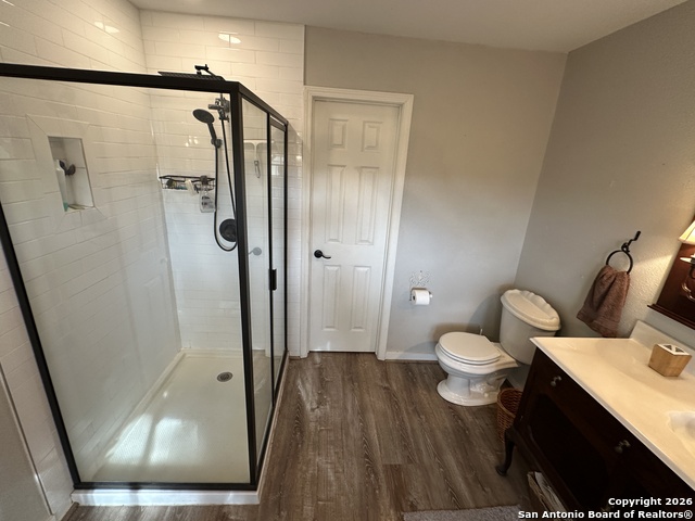 Listing photo id 36 for 11739 County Road 401