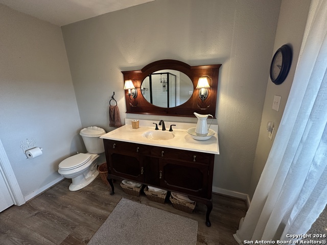 Listing photo id 39 for 11739 County Road 401