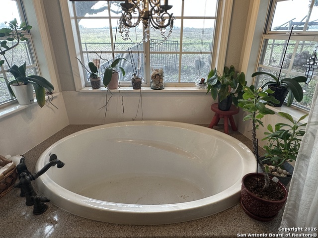 Listing photo id 52 for 11739 County Road 401