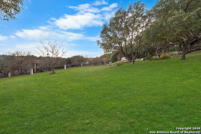 Image 36 of 38 For 35 Galleria  