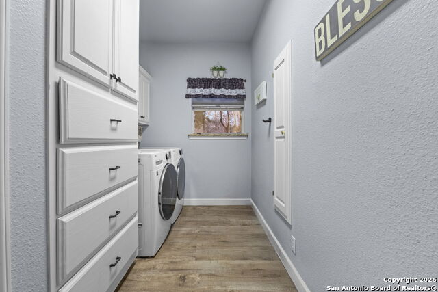 Image 38 of 38 For 35 Galleria  