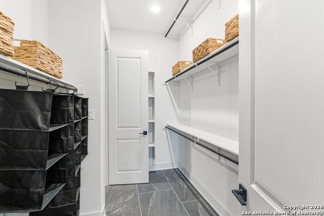 Image 29 of 38 For 2202 Briggs Summit