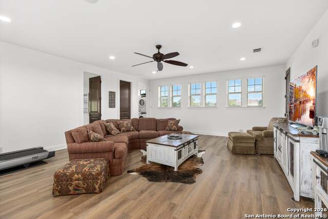 Image 48 of 65 For 101 River Crossing