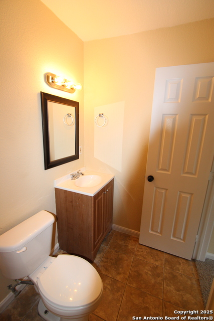 Image 13 of 20 For 2706 Lakedon