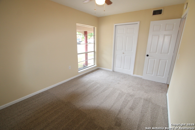 Image 16 of 20 For 2706 Lakedon