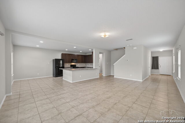 Image 9 of 26 For 7350 Braes Corner