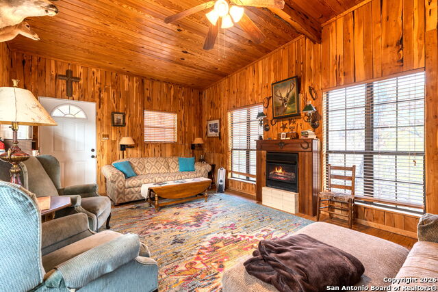 Image 3 of 32 For 19019 Fm 470