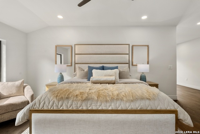 Image 24 of 44 For 215 Canyon Dr