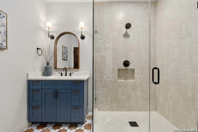 Image 33 of 44 For 215 Canyon Dr