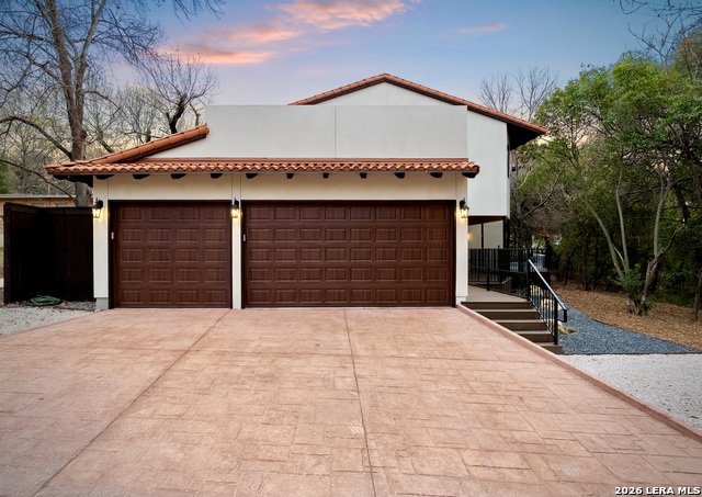 Image 40 of 44 For 215 Canyon Dr