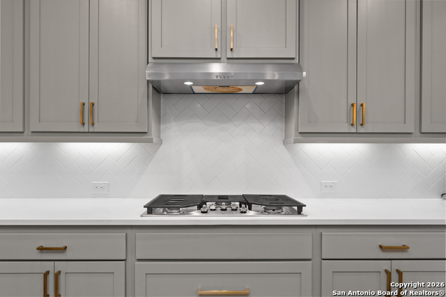 Image 11 of 30 For 8517 Dana Elms