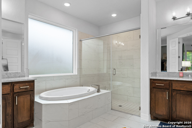 Image 15 of 30 For 8517 Dana Elms