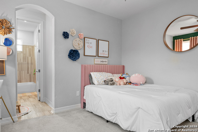 Image 19 of 30 For 8517 Dana Elms