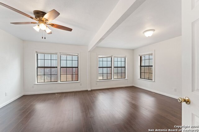 Image 17 of 24 For 710 Darby  