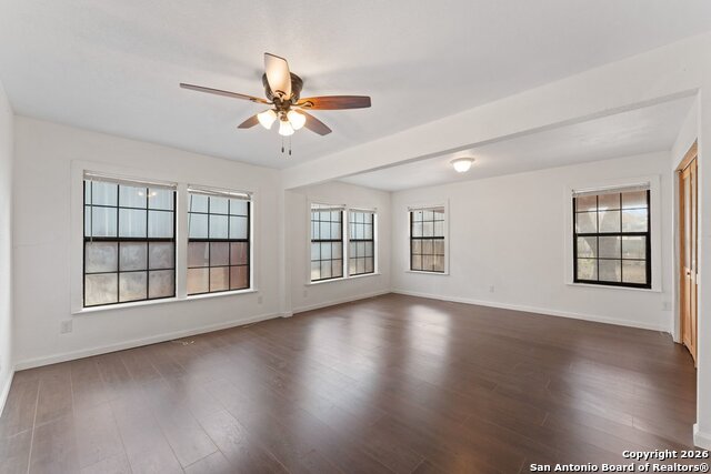 Image 18 of 24 For 710 Darby  