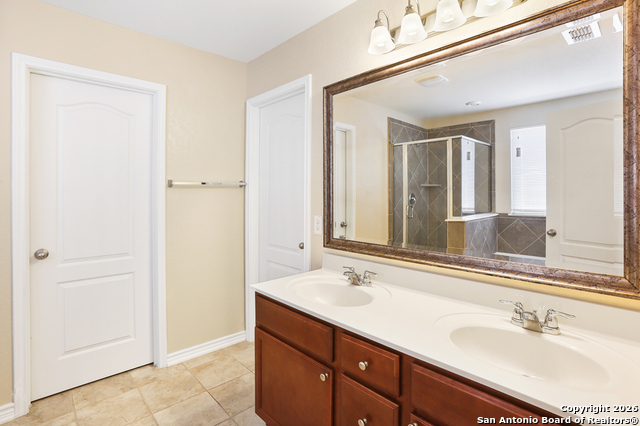 Listing photo id 20 for 691 Anthem Ln