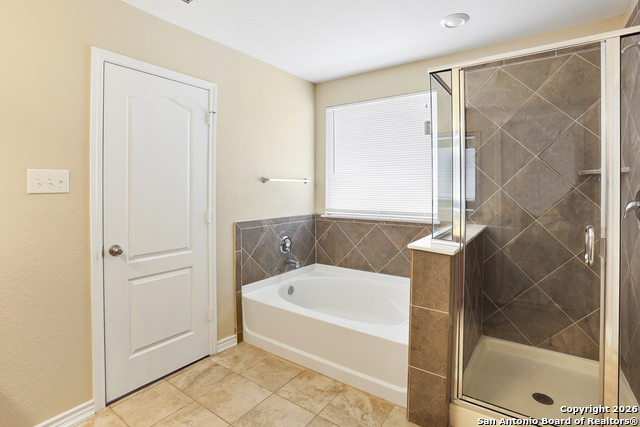 Listing photo id 21 for 691 Anthem Ln