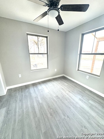 Image 4 of 10 For 323 Juanita  