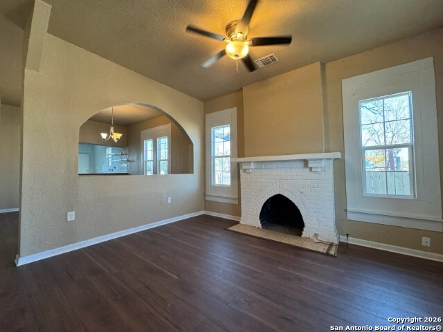 Image 4 of 20 For 923. Saint Anthony