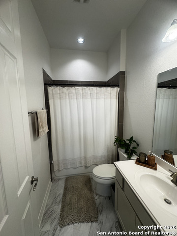 Image 11 of 47 For 1603 Oak Willow