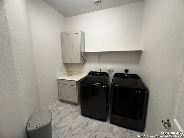 Image 12 of 47 For 1603 Oak Willow