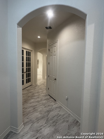 Image 14 of 47 For 1603 Oak Willow