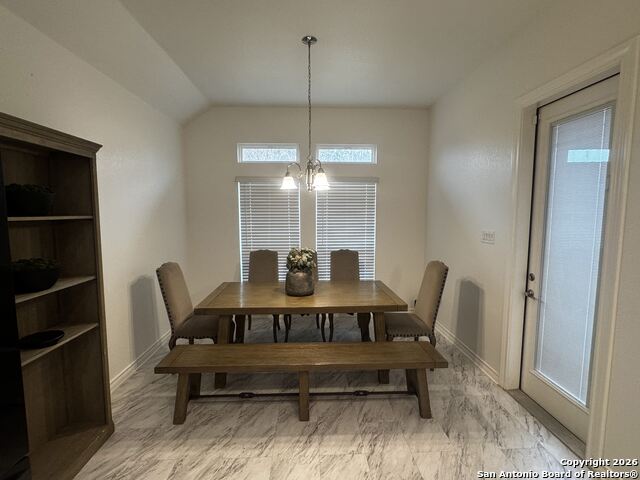 Image 29 of 47 For 1603 Oak Willow