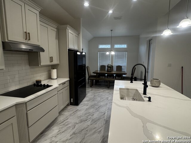 Image 33 of 47 For 1603 Oak Willow