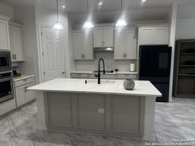 Image 36 of 47 For 1603 Oak Willow