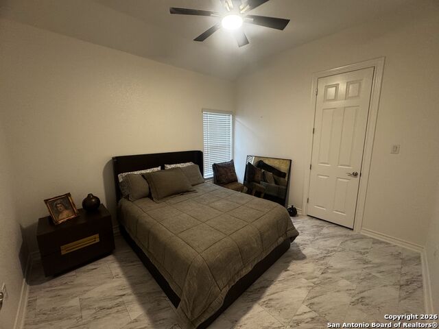 Image 41 of 47 For 1603 Oak Willow