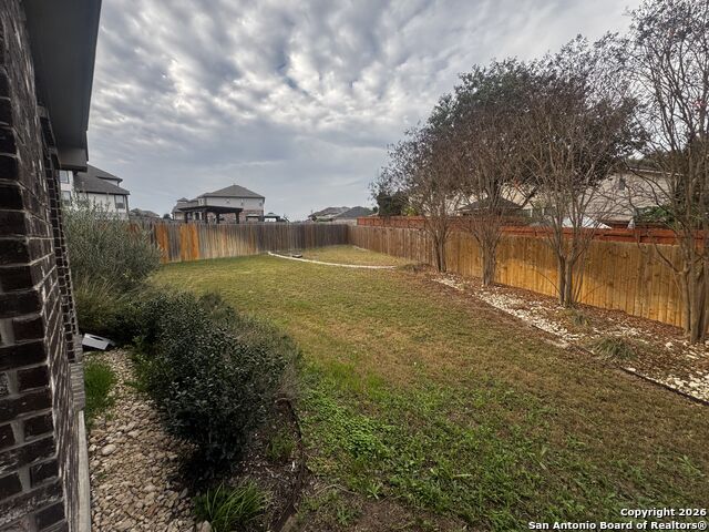 Image 43 of 47 For 1603 Oak Willow