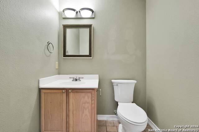 Image 11 of 24 For 3321 Fresno Pl