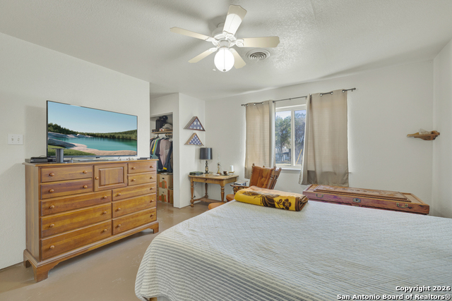 Image 10 of 26 For 1080 Forest Trl