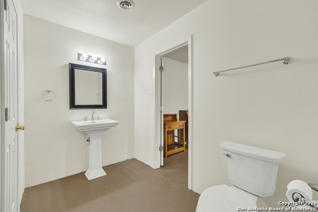 Image 14 of 26 For 1080 Forest Trl