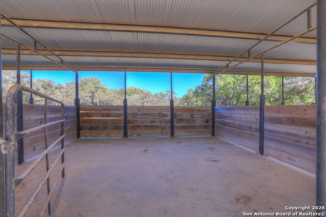 Image 23 of 26 For 1080 Forest Trl