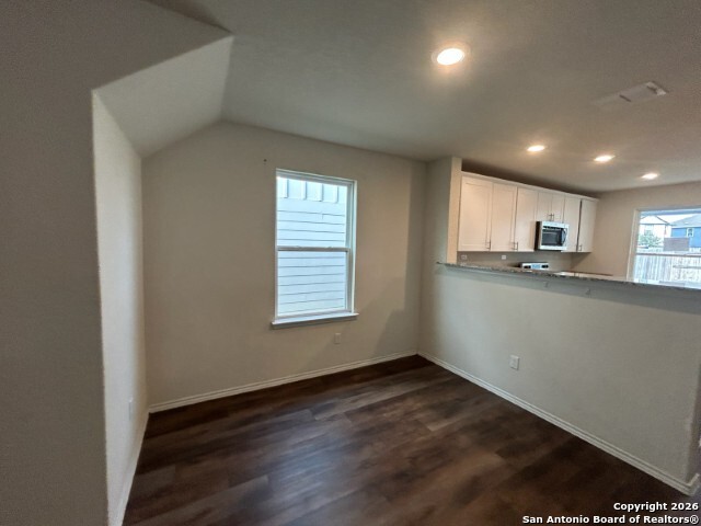 Image 9 of 22 For 4153 Lily Glade